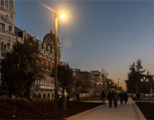 Schréder revitaliza la nueva Plaza de España en Madrid con la solución YOA