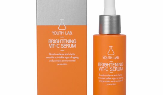 Youth Lab presenta su línea de cosmética natural basada en Vitamina C