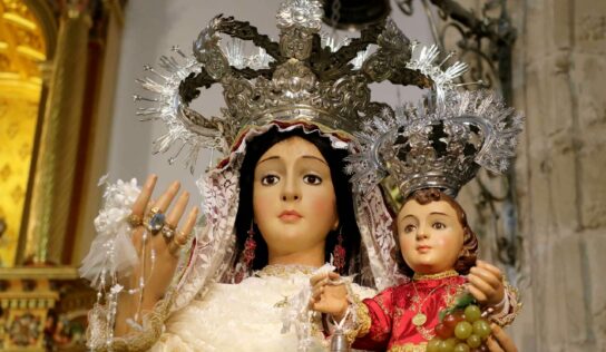 Cogolludo honra a su patrona, la Virgen de los Remedios