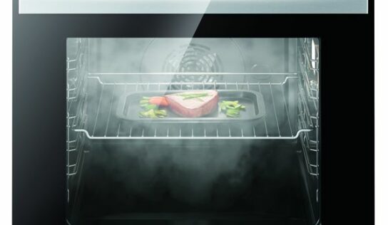 Whirlpool incorpora a la W Collection un nuevo horno de vapor más inteligente