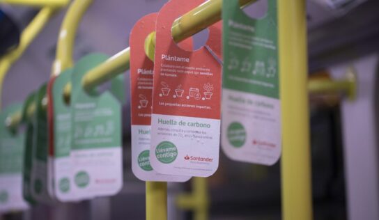 Semillas de tomate y hierbabuena en la última campaña de sostenibilidad del Banco Santander