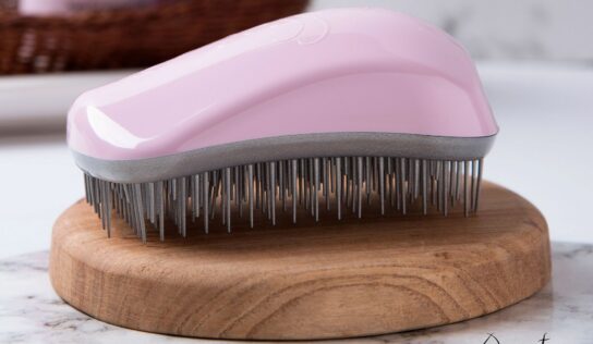 El fabricante español de cepillos que no rompen el pelo Dessata celebra su 10º aniversario