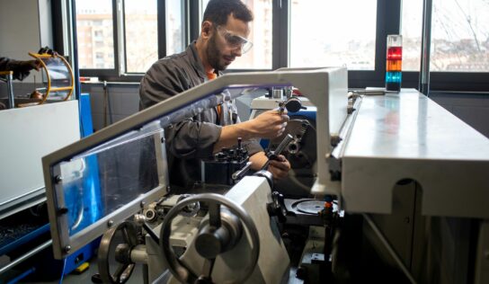 Los titulados en FP captarán el 50% de las ofertas laborales a mediados de 2025