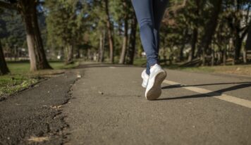 Serviasistente: «La práctica frecuente del deporte es fundamental para evitar lesiones futuras»