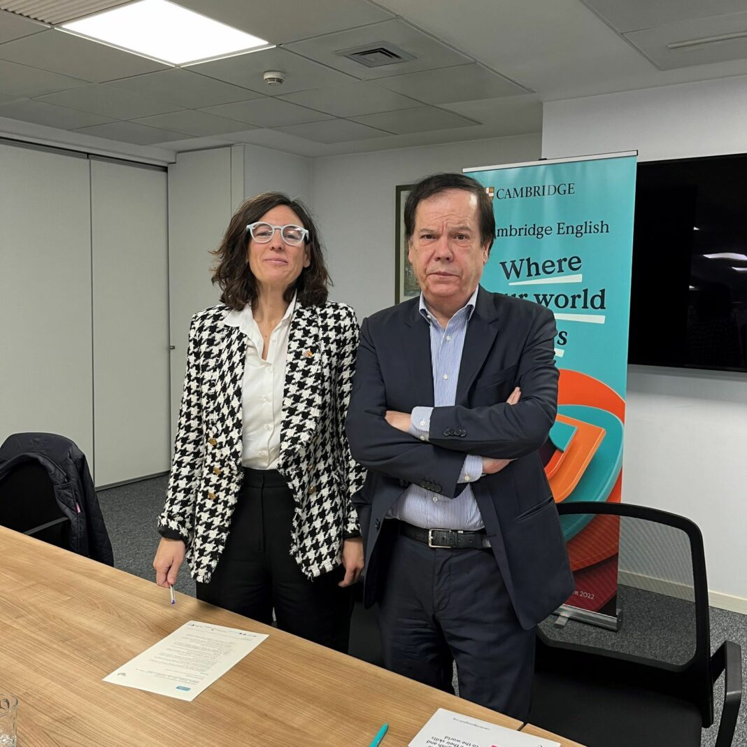 Cambridge University Press y la Unión de Cooperativas de Enseñanza de Trabajo Asociado de Madrid (UCETAM) firman un acuerdo para impulsar el inglés entre más de 87.000 alumnos madrileños