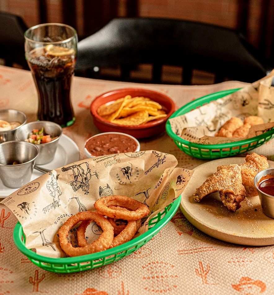 Alfredo’s Barbacoa, la hamburguesería preferida de Madrid desde los años 80, comienza su expansión en franquicia