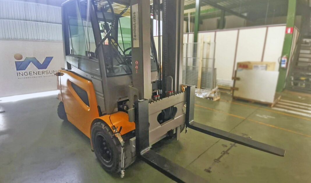 Ingenersun crea un robot AGV para cargar camiones