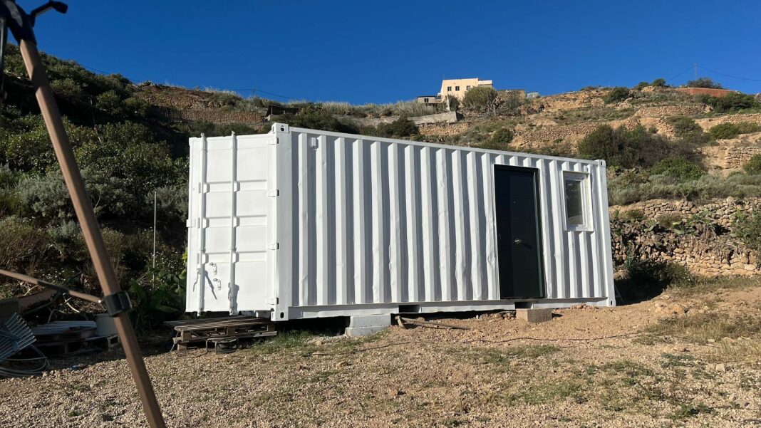 SATECMA colabora con el proyecto para construir un estudio gaming de «Fabrica tu sueño»