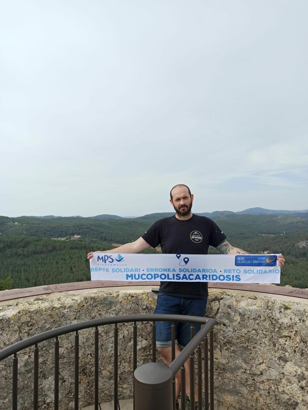 El corredor amateur Jonay Reguera emprende reto solidario para luchar contra el síndrome de Morquio