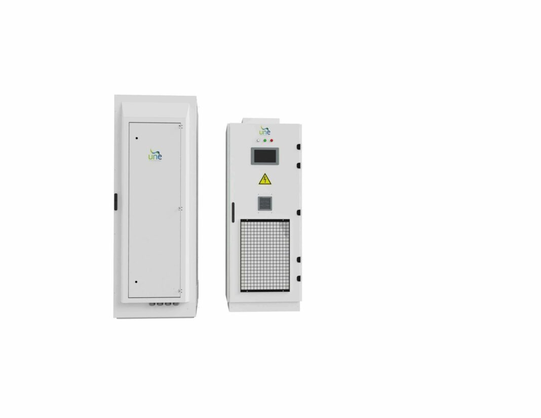 TITAN Engineered by UNE, la super batería de sal recargable que puede hacer funcionar desde una empresa pequeña a una gran industria