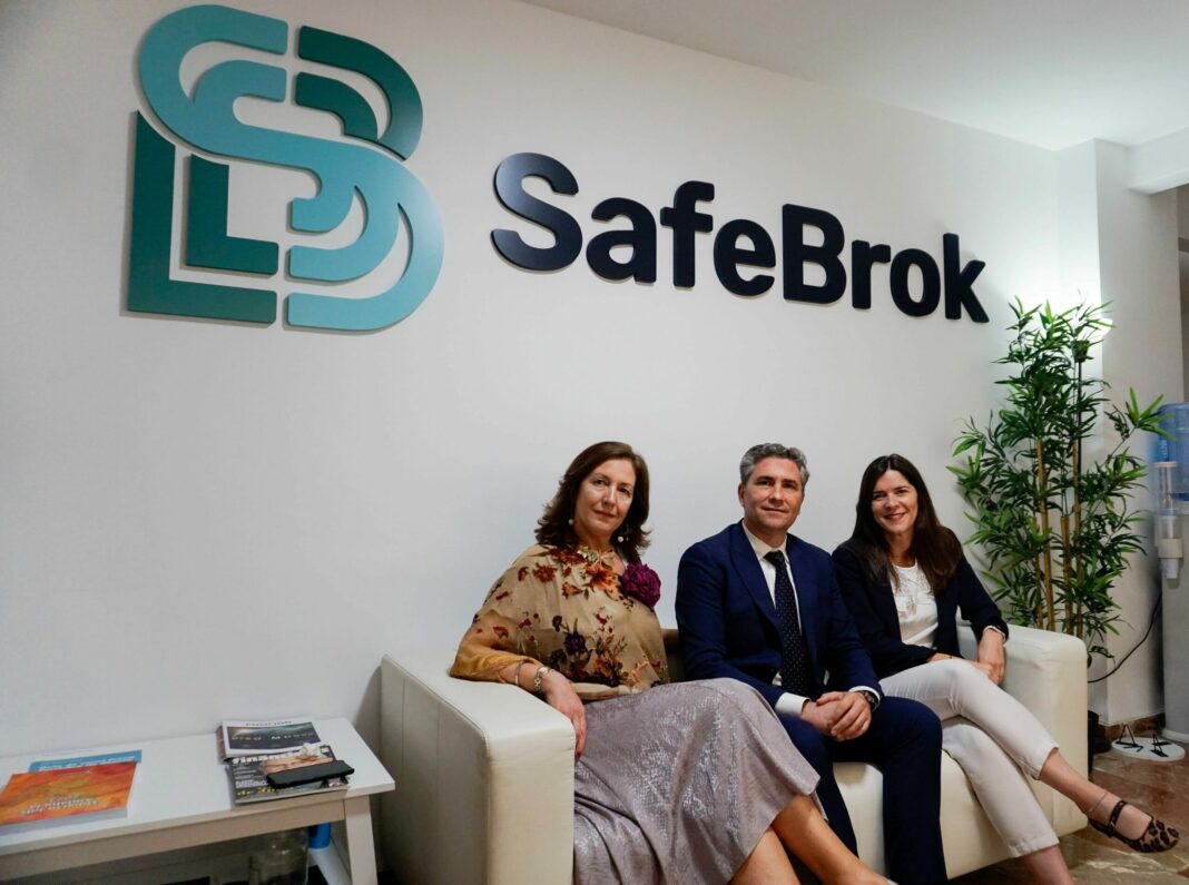 SafeBrok firma un acuerdo con Castelo Capital para avalar sus productos financieros