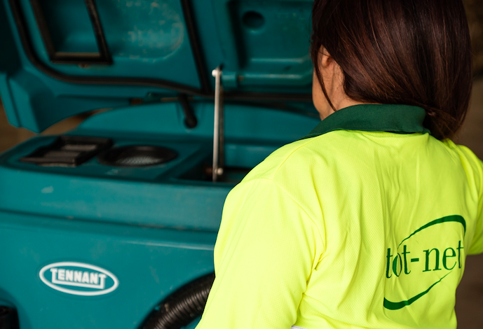Tot-Net avanza como referente ESG en el sector de la limpieza profesional