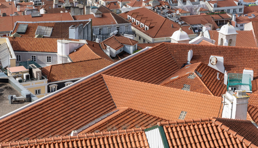 El verano: una temporada clave para el mantenimiento de tejados