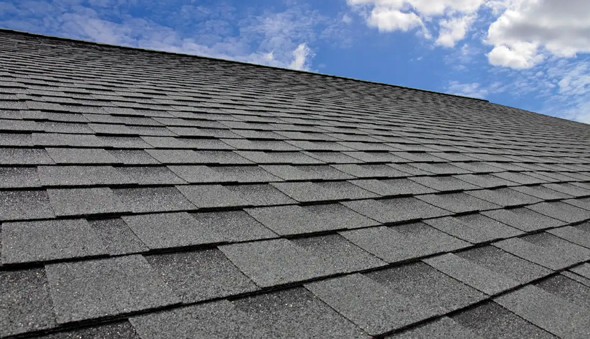 Reparar el tejado en verano: ventajas y consejos prácticos